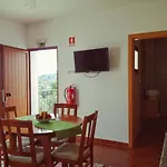 蒙地大里贝拉农家乐 * 埃斯托伊