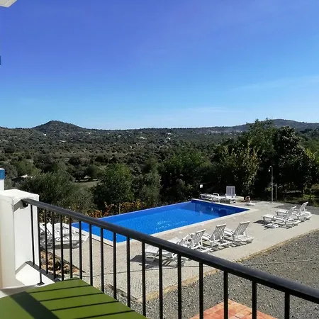 مزرعة للإقامة Monte Da Ribeira إيستوا