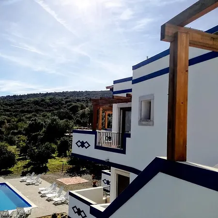 مزرعة للإقامة Monte Da Ribeira *