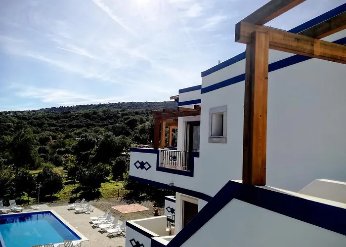 Alloggio per agriturismo Monte Da Ribeira *